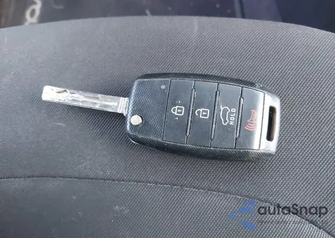 2017 Kia Soul z USA, uszkodzony, nr VIN KNDJN2A23H7468230